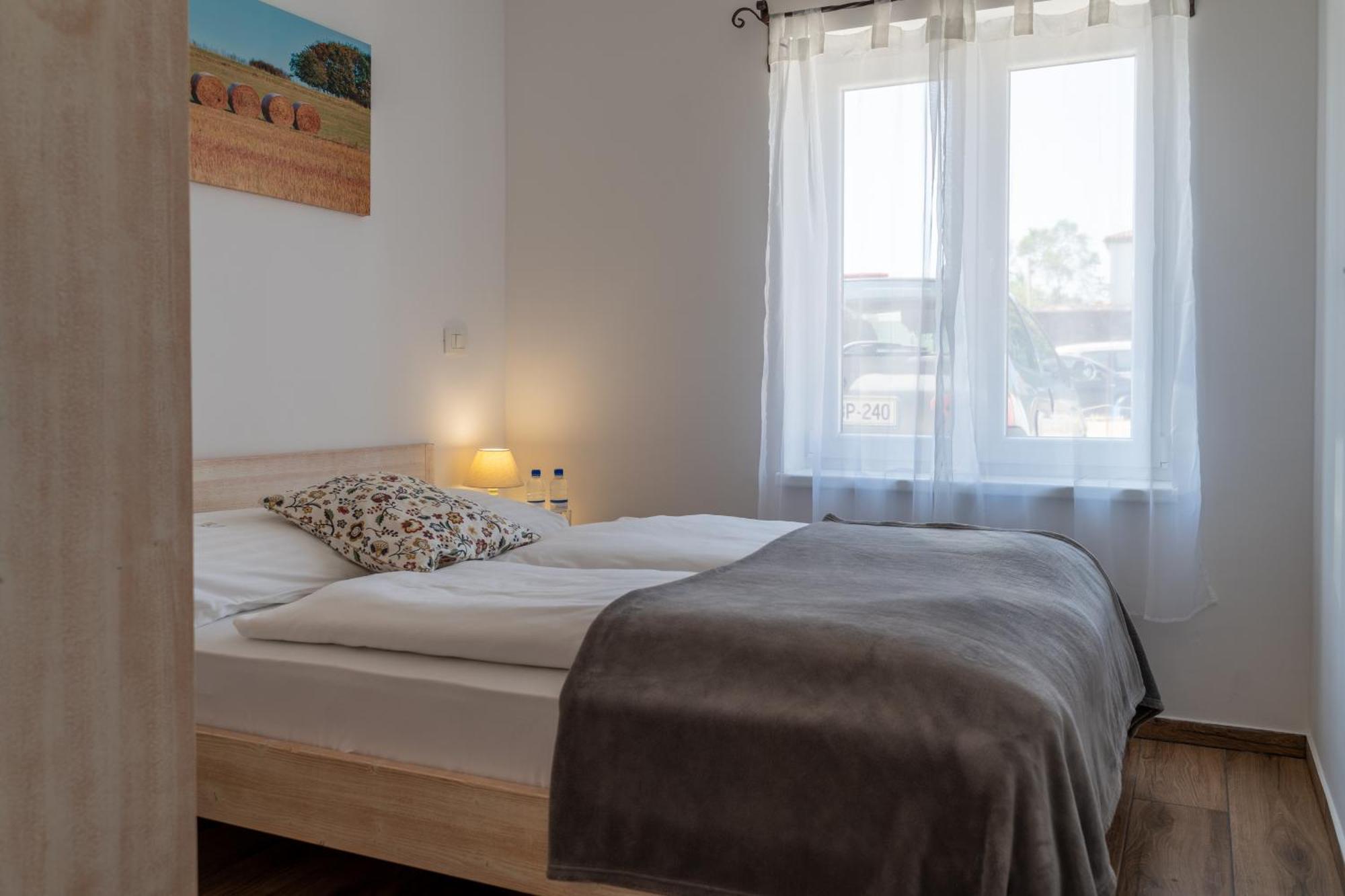 Hotel Stara Sola - Oleander Resort Korte Екстериор снимка