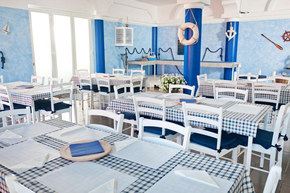 Hotel Stara Sola - Oleander Resort Korte Екстериор снимка